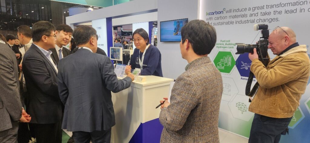 [JEC WORLD 2025] 에스컴텍, 모듈형 요트 기술 제안